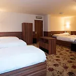 King's Court Hotel 3*