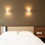King's Court 3* Amsterdam