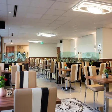 فندق King's Court
